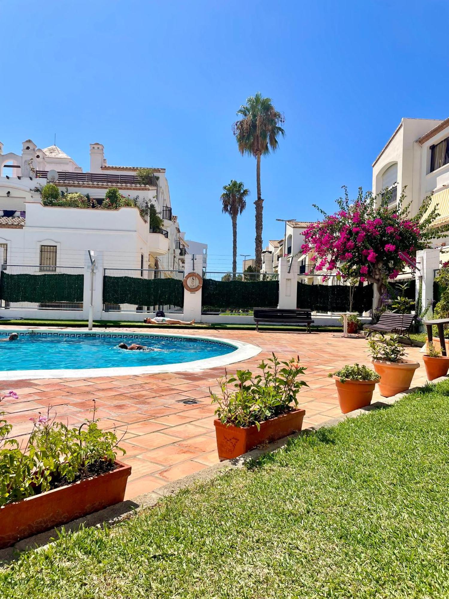 Sofivan Tropical - Pueblo Mediterraneo Motril Exterior foto